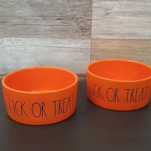 Last chance!NEW Rae Dunn "Lick or Treat" Pet Bowls